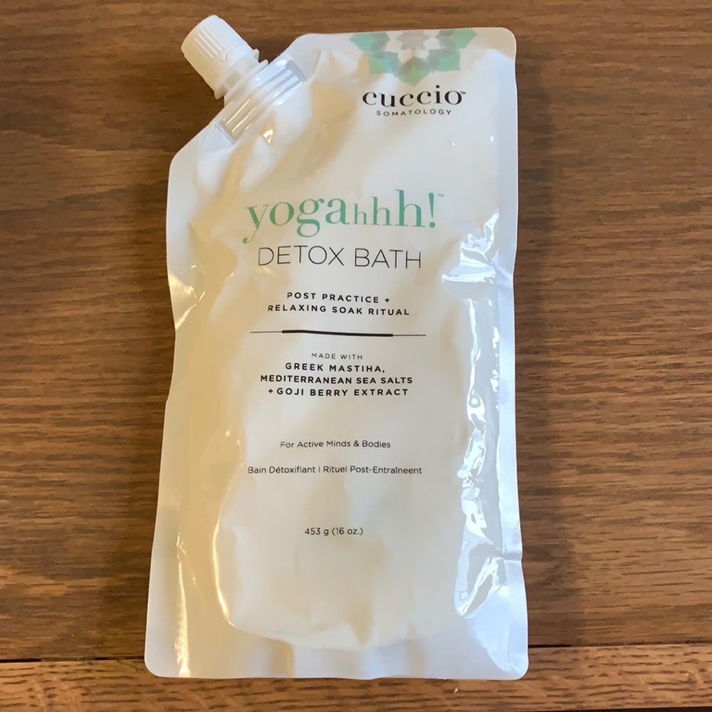 Cuccio yogahhh! Detox Bath